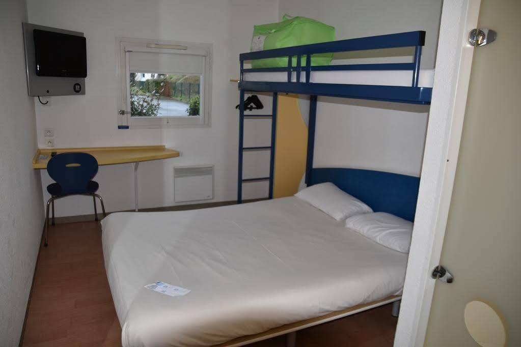 Ibis Budget Rochefort Exterior photo